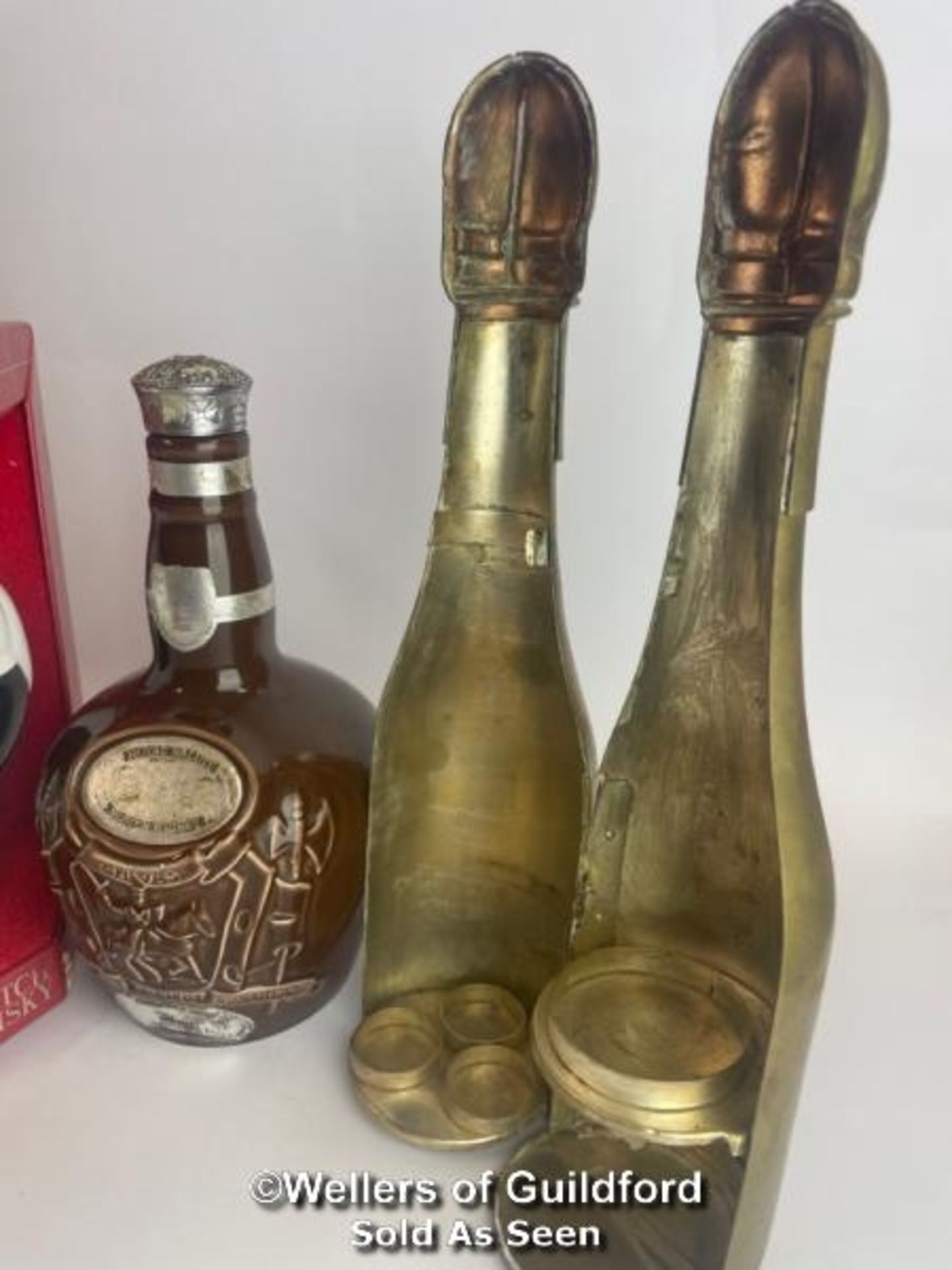Six assorted vintage decanters inc. The Famous Grouse made by Wade, 24ct gold gilding (LOT SUBJECT - Image 5 of 17