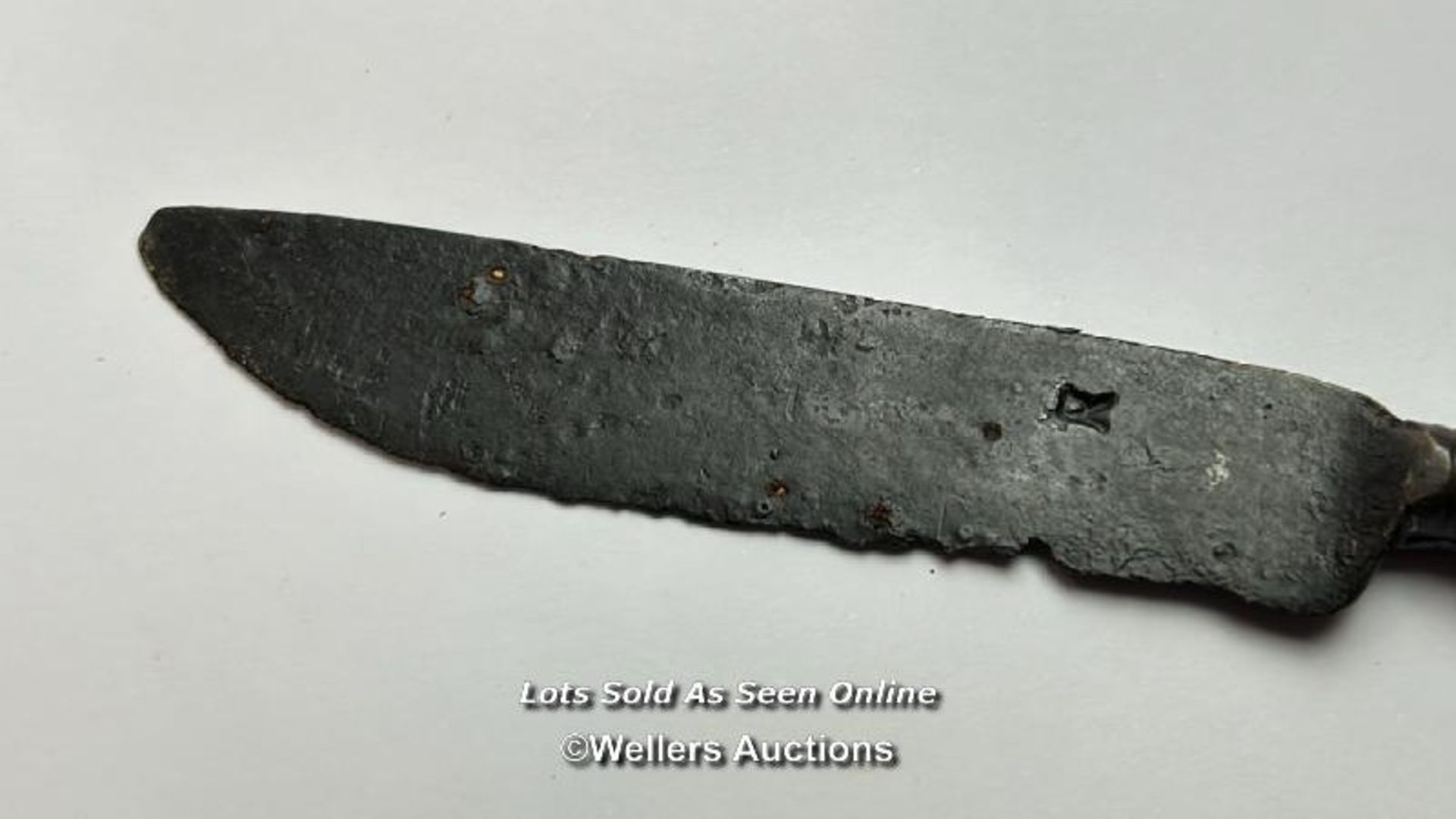 Two antique table knives dated 1821 & 1823 / AN43 - Image 4 of 7