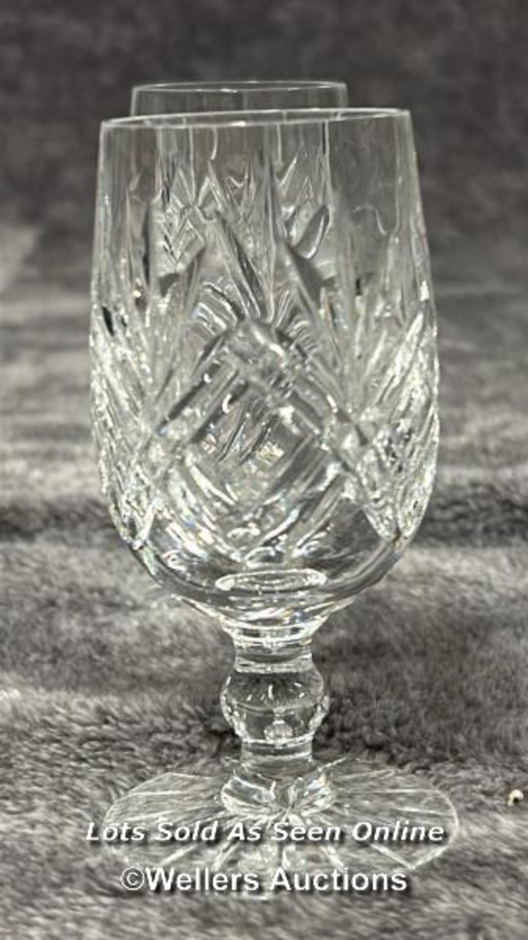Six lead crystal Port glasses in good condition / AN8 - Image 2 of 2