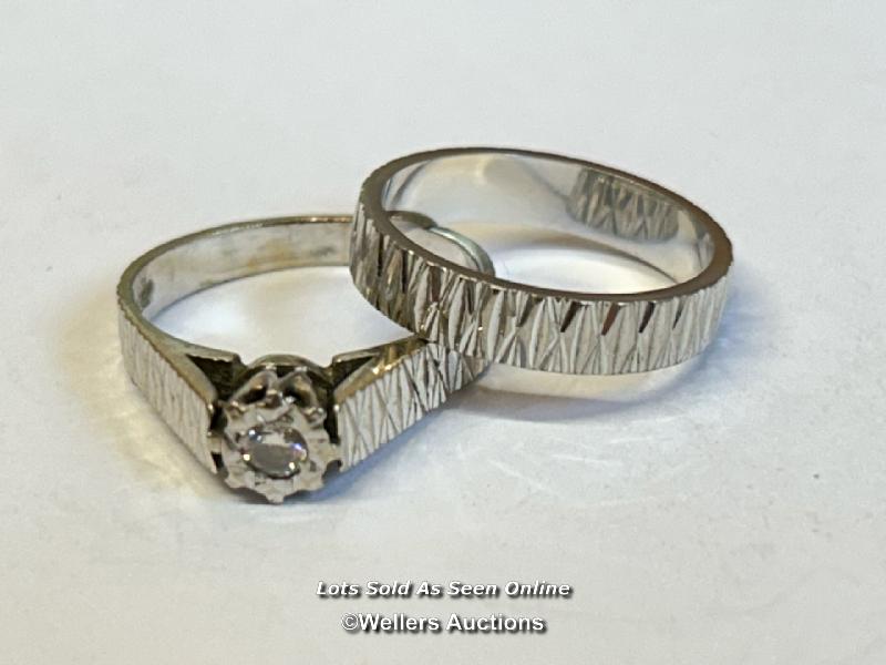 A hallmarked 18ct white gold ring set with a solitaire diamond in an illusion setting with