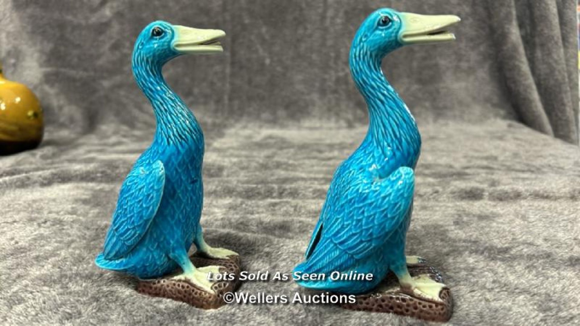 Set of six Chinese turquoise glazed porcelain duck figures, the tallest 29cm high / AN6 - Image 15 of 17