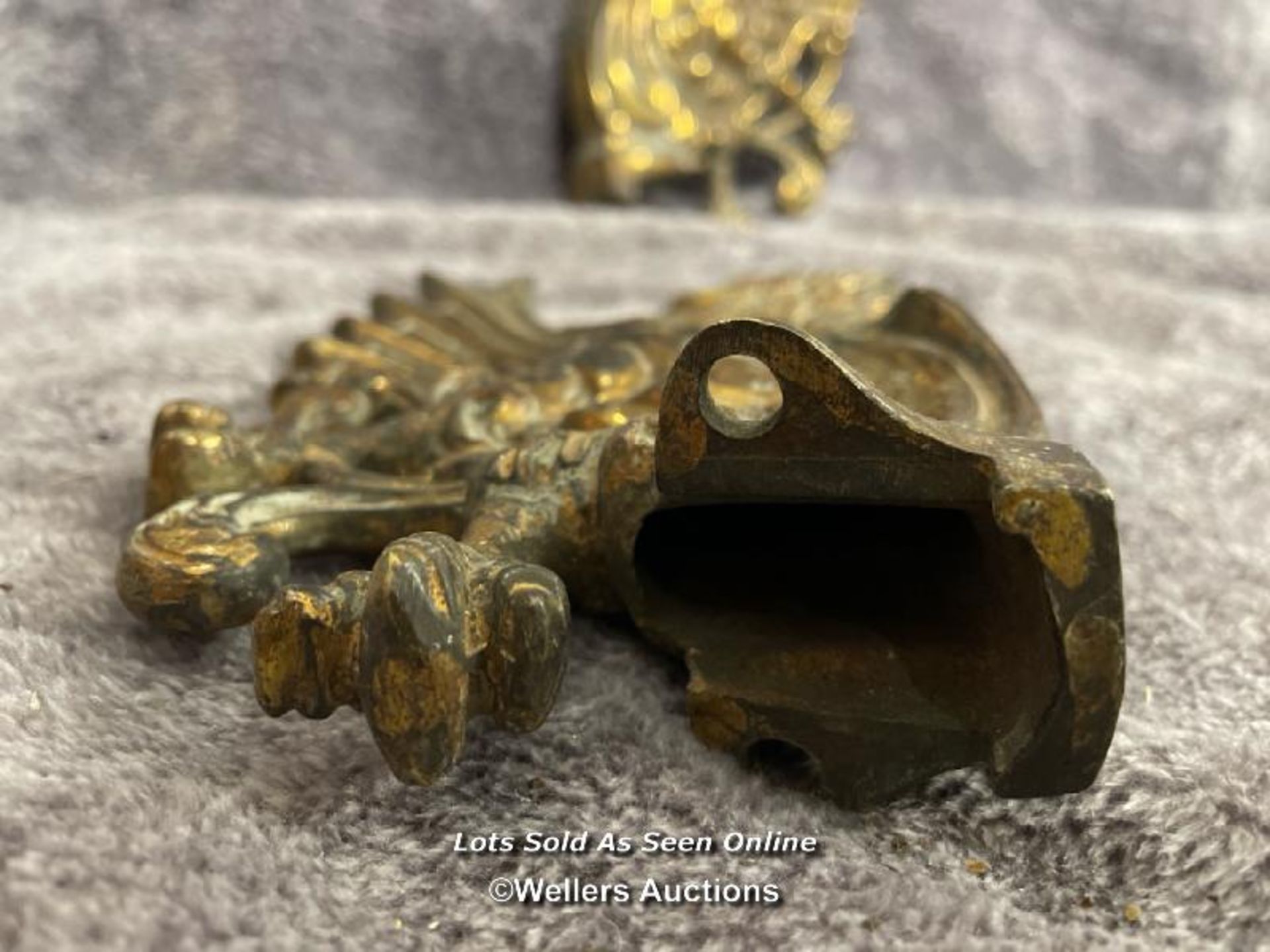 A pair of brass door fixtures in form of a dragon and one other iron door knocker, dragons 20cm high - Image 3 of 6