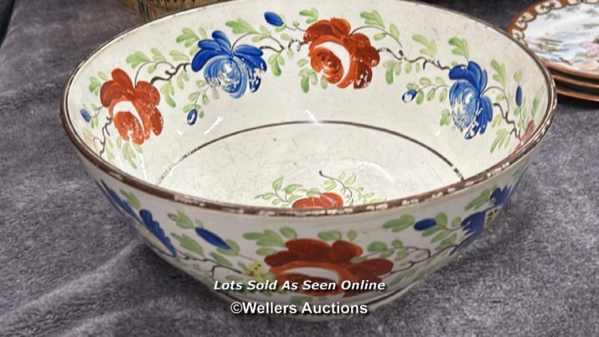 Assorted ceramics including Chapelle Paris teapot, milk jug and sugar bowl, Ironstone wash basin and - Image 10 of 14