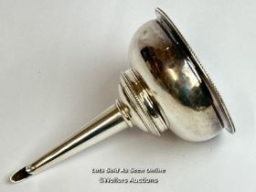 Silver wine funnel, Georgian rubbed marks, 77g / SF