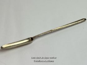 George III silver marrow scoop, London 1806, 44g, 23cm long / SF