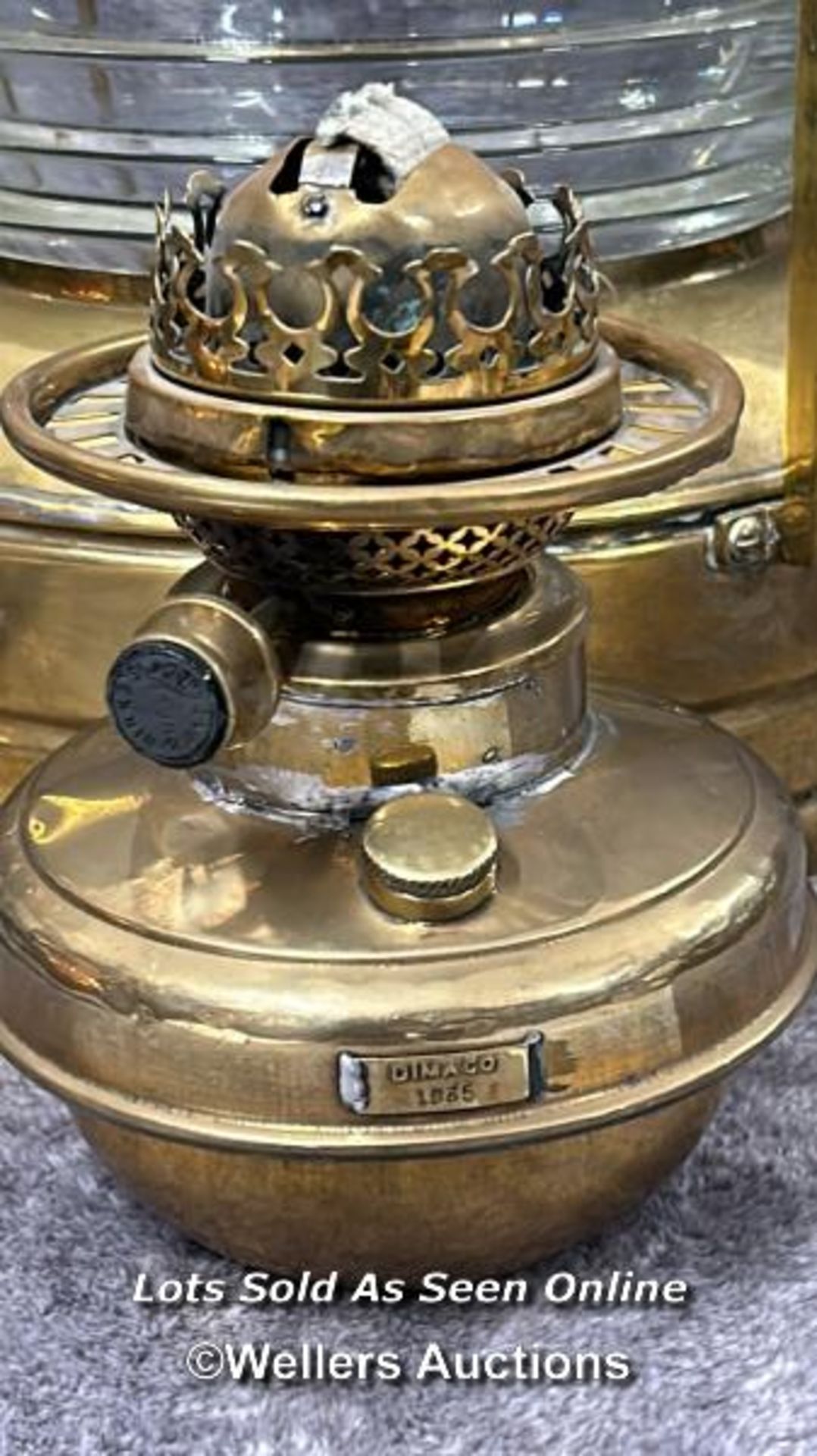 Large brass Davey's ships lantern in good condition, 62cm high / AN21 - Image 8 of 8