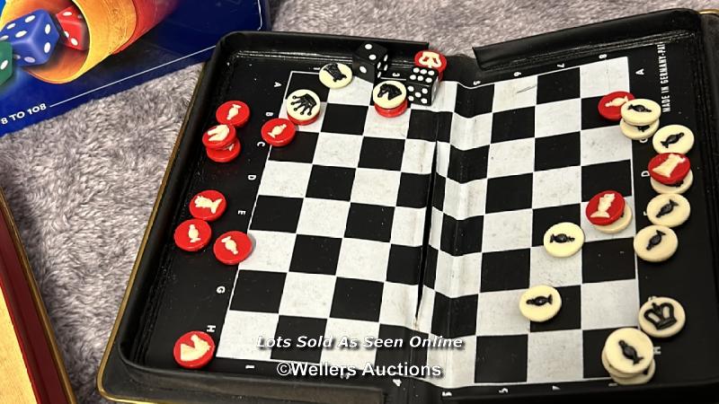 Assorted games, including backgammon, perudo and dominos / AN3 - Image 5 of 7