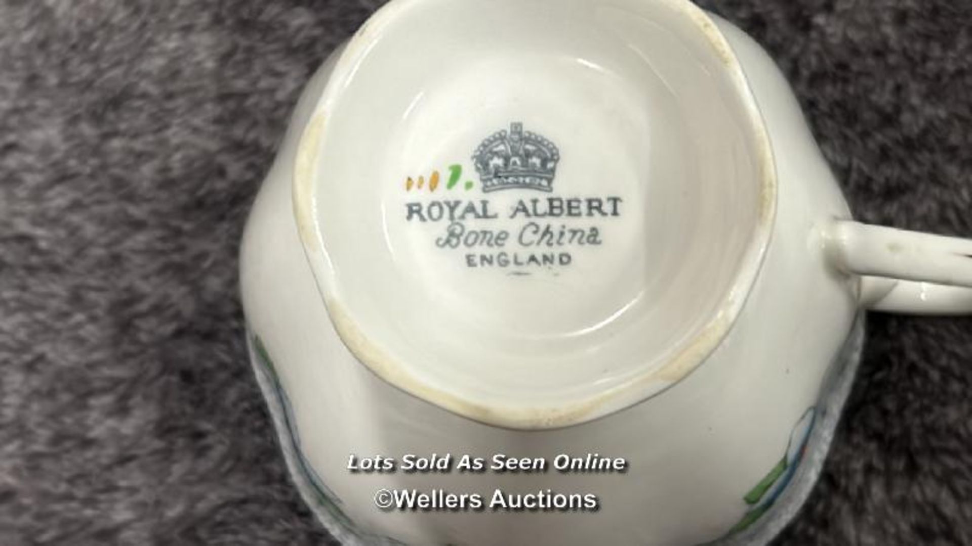 Assorted dinner ware including Royal Doulton "Carnival" and Royal Albert / AN10 - Image 9 of 12
