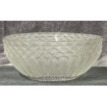 Lalique frosted glass bowl, 21cm diameter, 8.5cm high / AN2