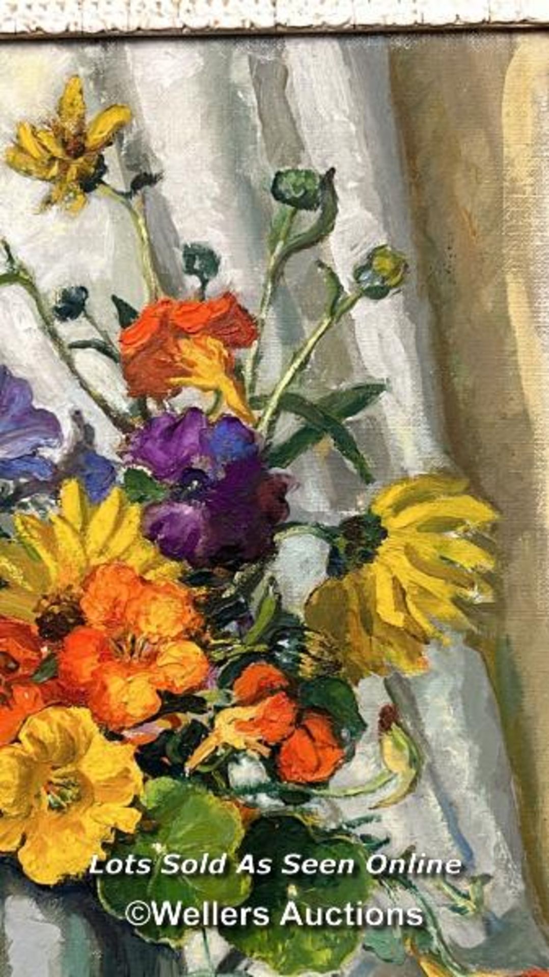 Eileen Izard, oil on canvas floral still life "Gold and Purple", signed, in painted gilt frame, - Image 3 of 6