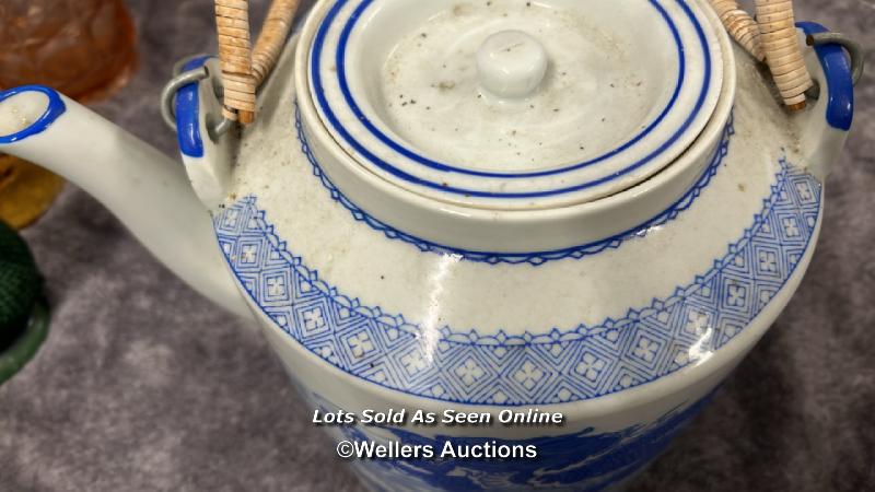 Vintage blue & white Chinese wedding tea pot decorated with a Sea Dragon, makers mark at the base, - Image 4 of 12