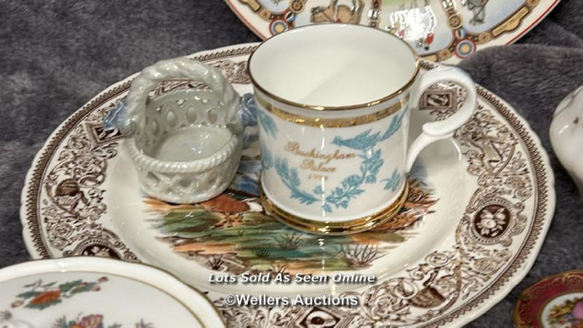 Assorted ceramics including part Tuscan China "Plant" coffee set, Chinese plate, Wedgewood plates - Image 7 of 13