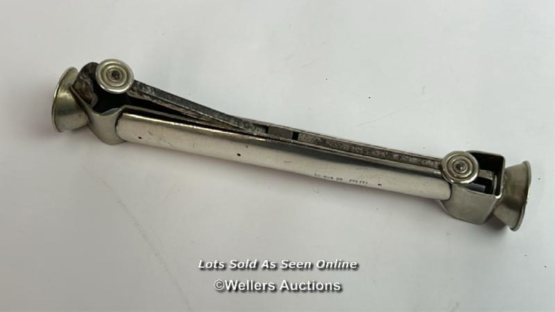 Edwardian silver large double ended cigar cutter by H. Mathews, Birmingham 1903, 14cm long, 93g / SF - Image 3 of 3