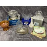 Assorted items including boxed Boutique crystal dolphins, Clarendon crystal footed dish, H. Samuel
