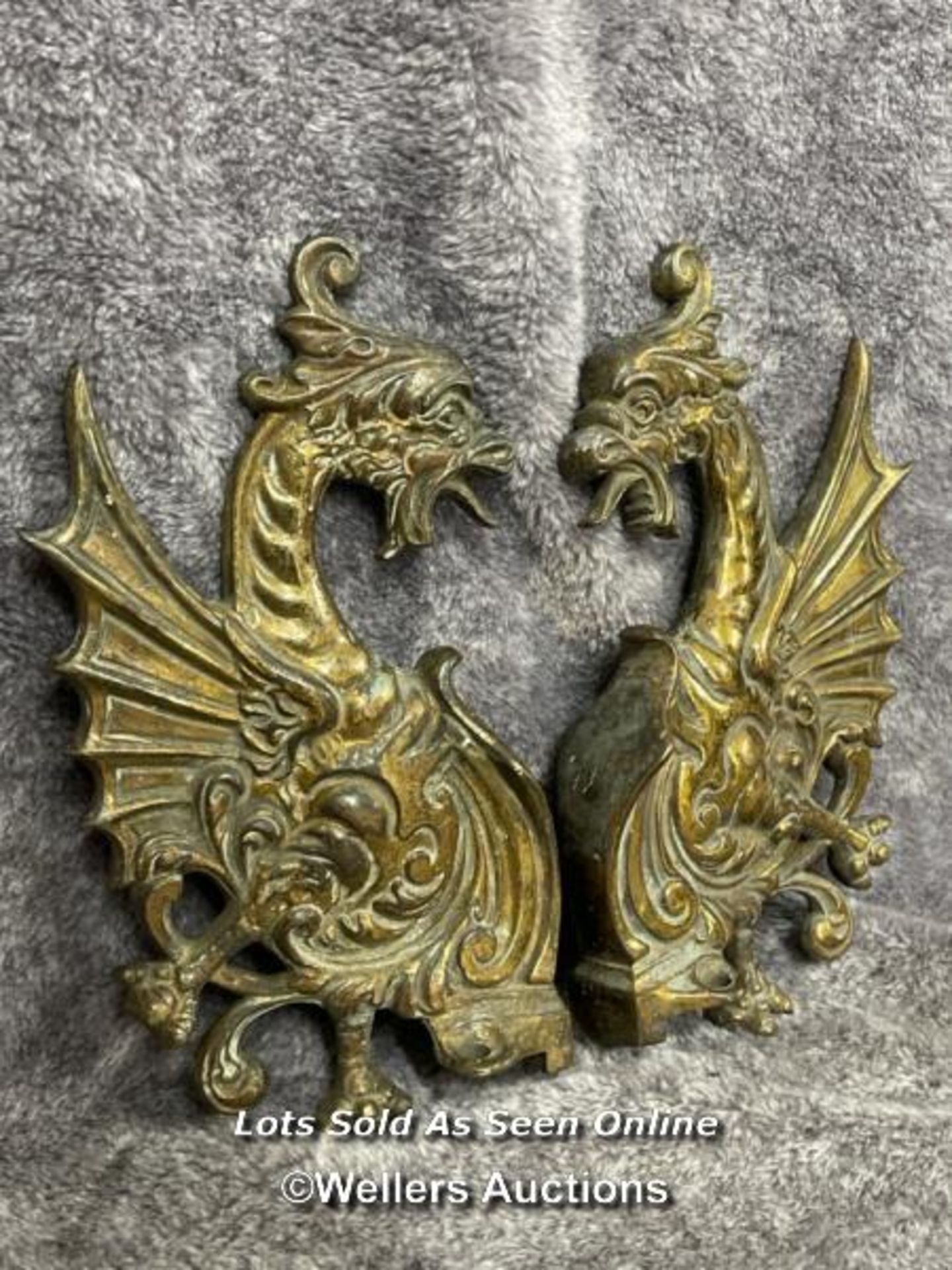A pair of brass door fixtures in form of a dragon and one other iron door knocker, dragons 20cm high - Image 2 of 6