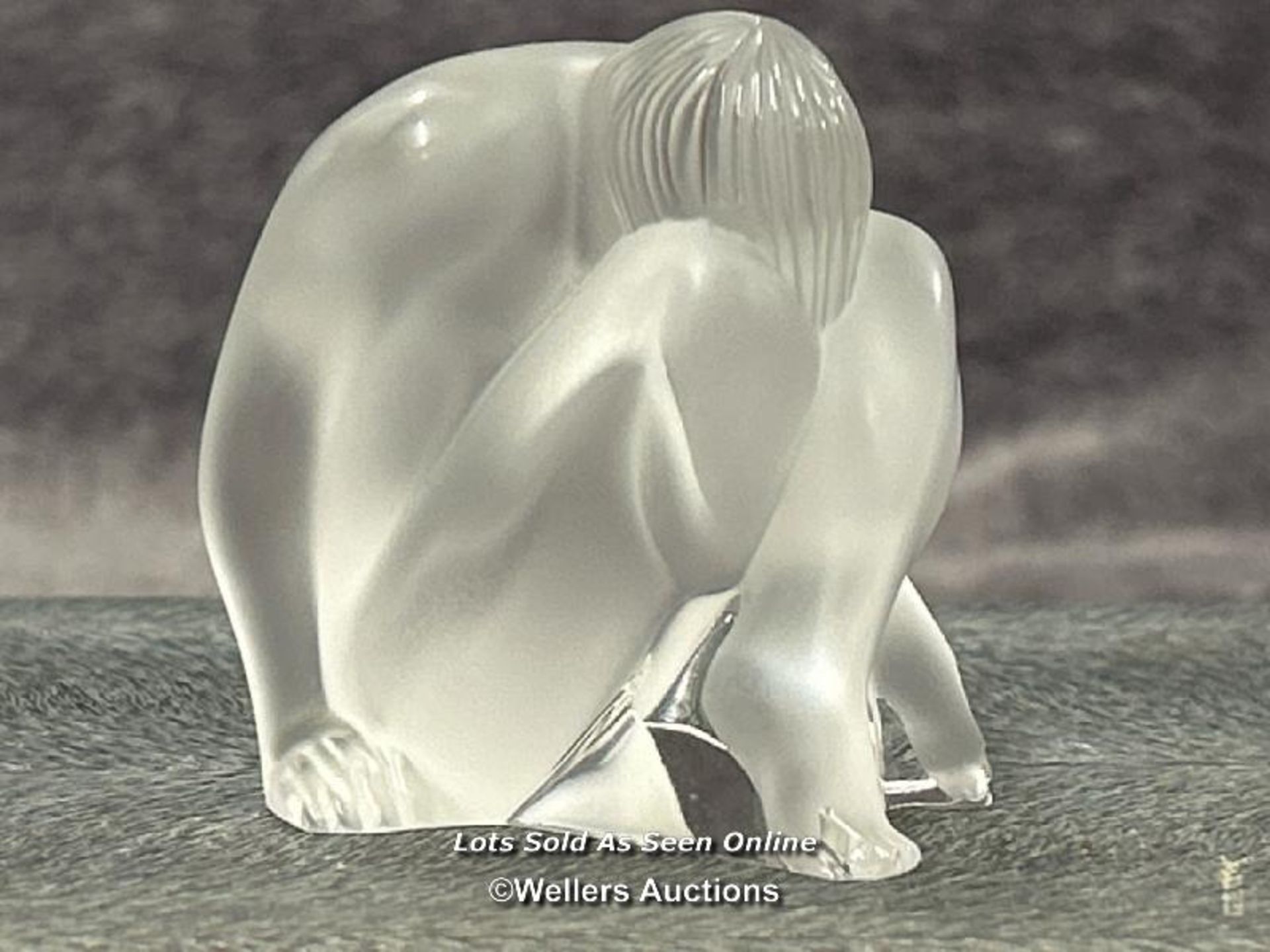 Lalique frosted crystal figurine 'Nahbi', 6cm high, signed (damaged foot) / AN2
