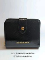 Burberry purse, new / SF