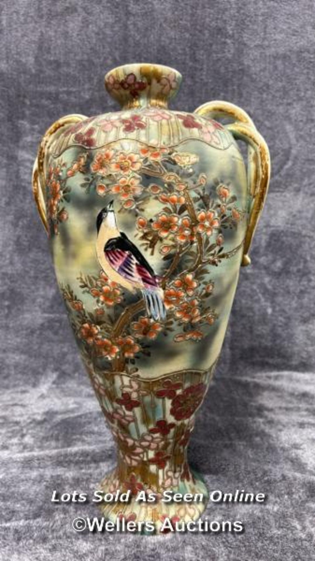 Large Satsuma style vase decorated with birds and flowers, 47cm high with a ceramic oil lamp ( - Image 2 of 9
