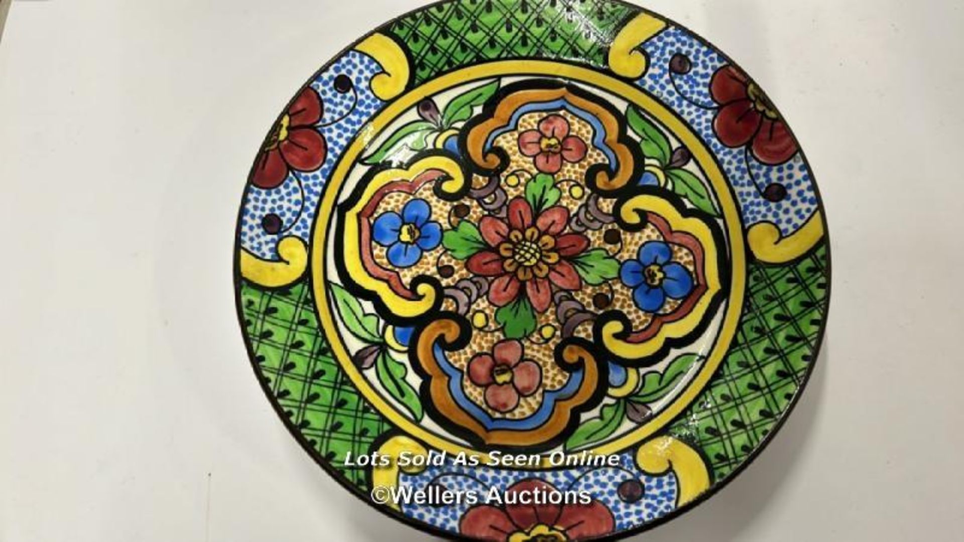 Six decorative hand painted plates, largest 31cm diameter (LOT SUBJECT TO VAT) / AN23 - Image 6 of 13