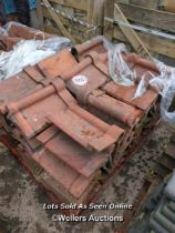 *APPROX X50 RED ROLLTOP ROOF TILES, 37CM (L)