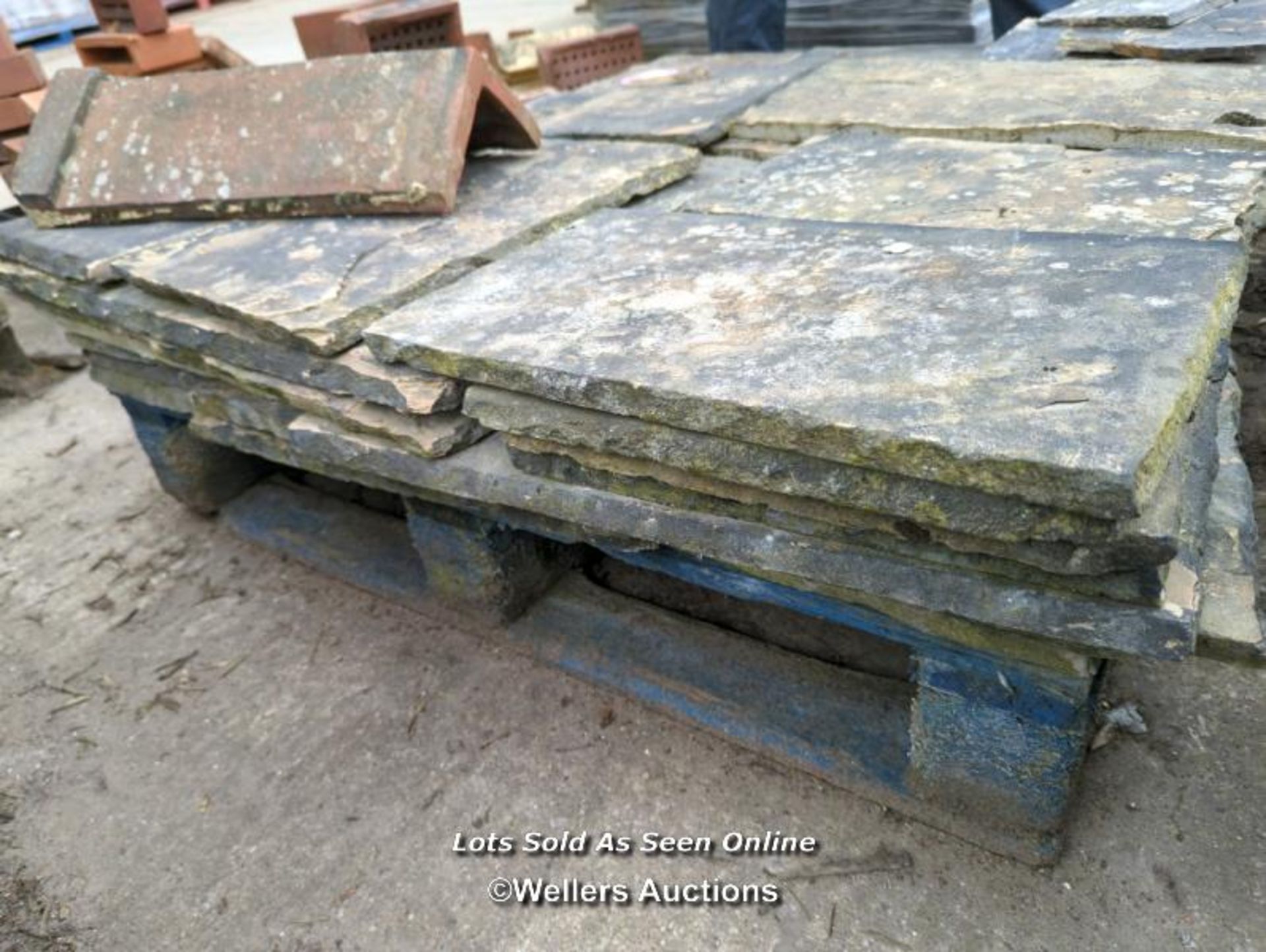 *PALLET OF STONE FLAGS, APPROX 7 SQUARE METRES, 3/4" THICK - Bild 2 aus 2