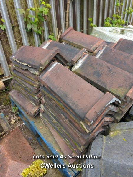*APPROX X80 ANGLED RIDGE ROOF TILES, LARGEST 45CM (L) - Image 2 of 2