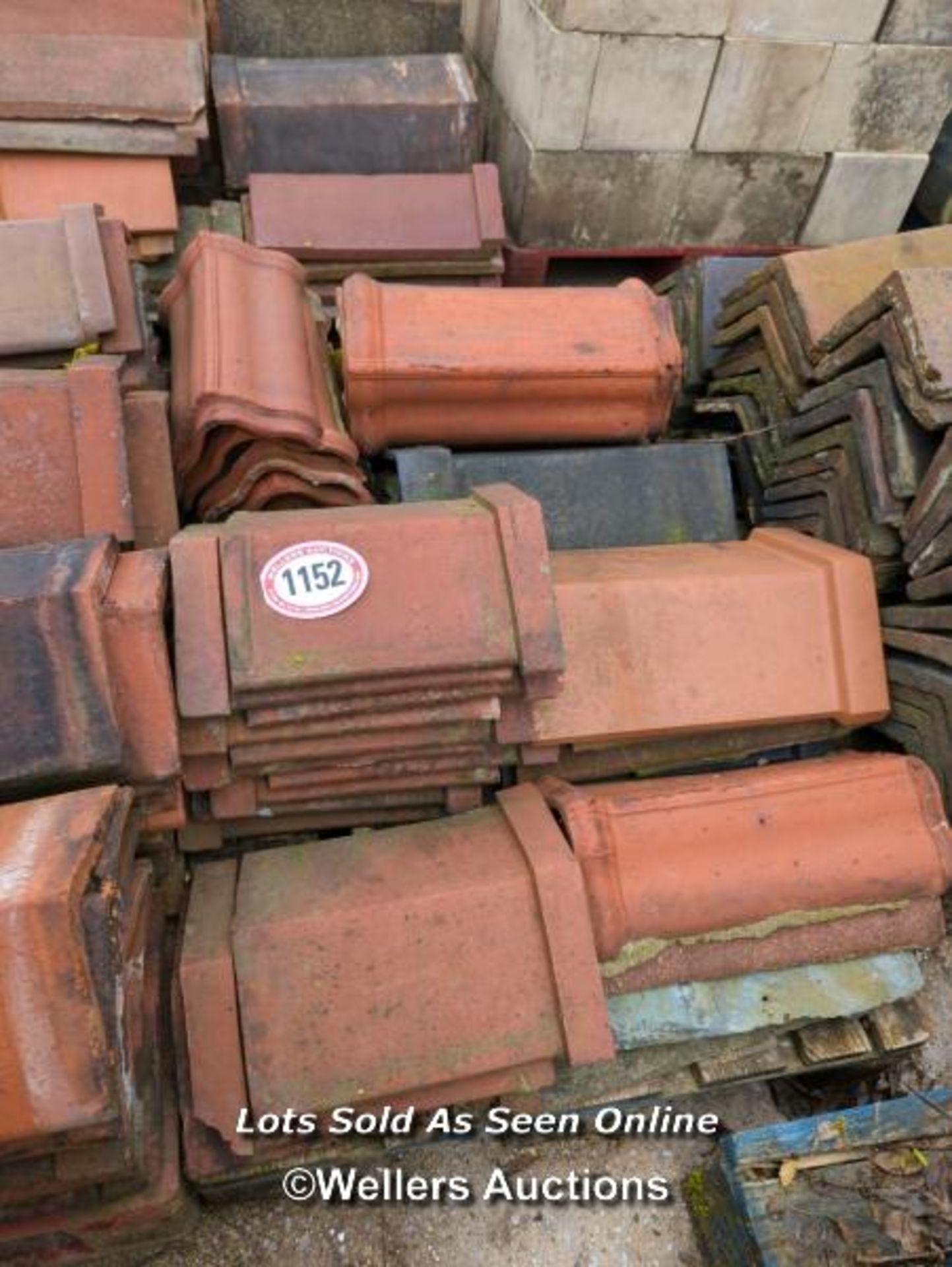 *APPROX X30 ASSORTED ANGLED RED RIDGE ROOF TILES, SOME BLUES