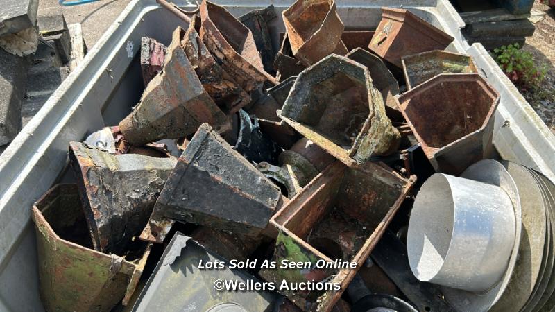 *A PALLET CRATE FULL OF CAST IRON HOPPERS, LANTERNS ETC. - Image 2 of 5