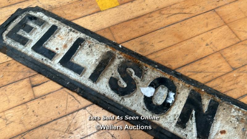 *ORIGINAL 'ELLISON FOLD' CAST IRON STREET SIGN, 104CM (L) X 18CM (H) - Image 2 of 3