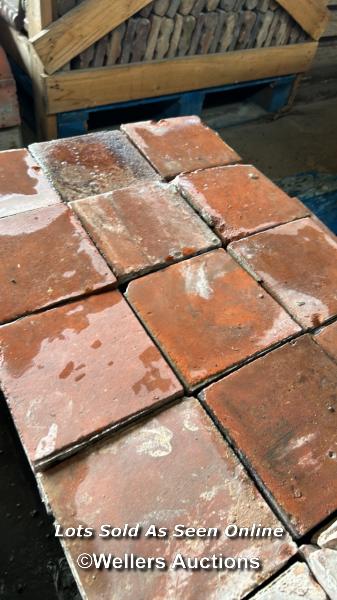 *APPROX X240 6" X 6" RED QUARRY TILES - Image 3 of 3