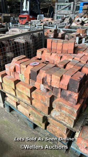 *APPROX X250 ANGLED WINDOW BRICKS, 22CM (L) X 11CM (H), ALL NARROWER ONE END THAN THE OTHER