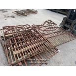 *A PAIR OF CAST IRON DRIVE WAY GATES, 190CM (H) X 130CM (W)