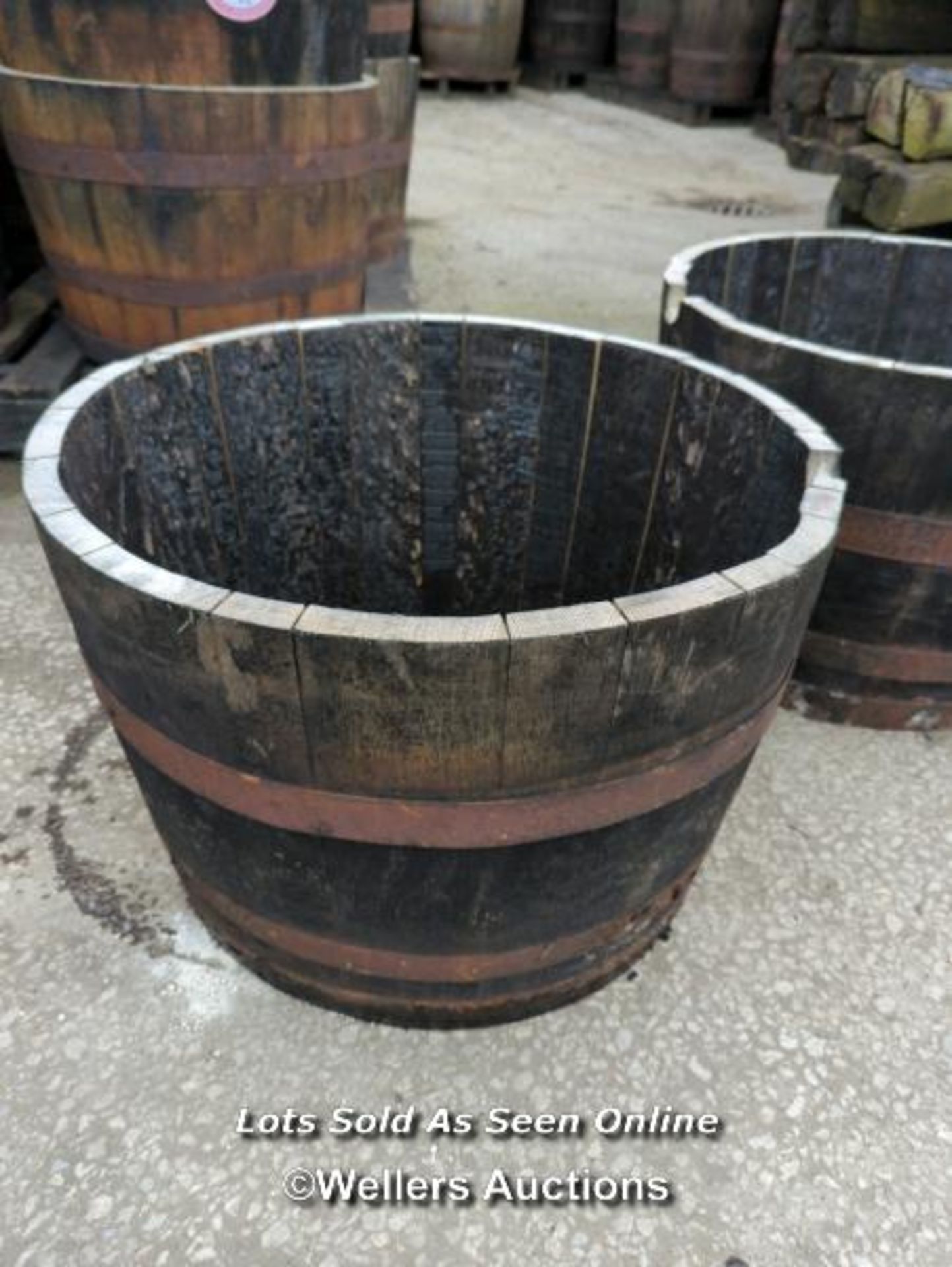 *X2 OAK HALF WHISKY BARRELS, EACH APPROX 64CM (DIA) X 45CM (H), IDEAL GARDEN PLANTERS - Image 2 of 4