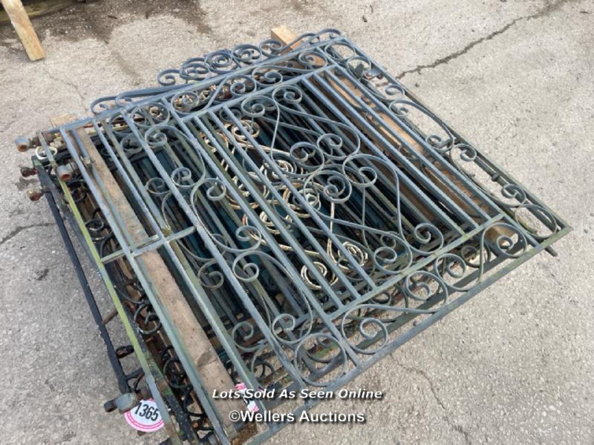 *A PAIR OF WROUGHT IRON GATES, 118CM (H) X 106CM (W) EACH - Image 2 of 2