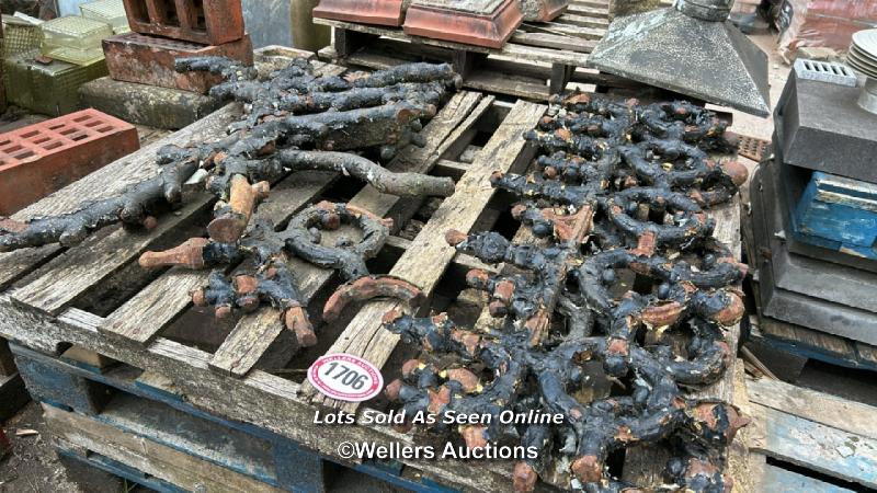 *PALLET OF DECORATIVE CAST IRON SECTIONS, LONGEST 116CM (L)