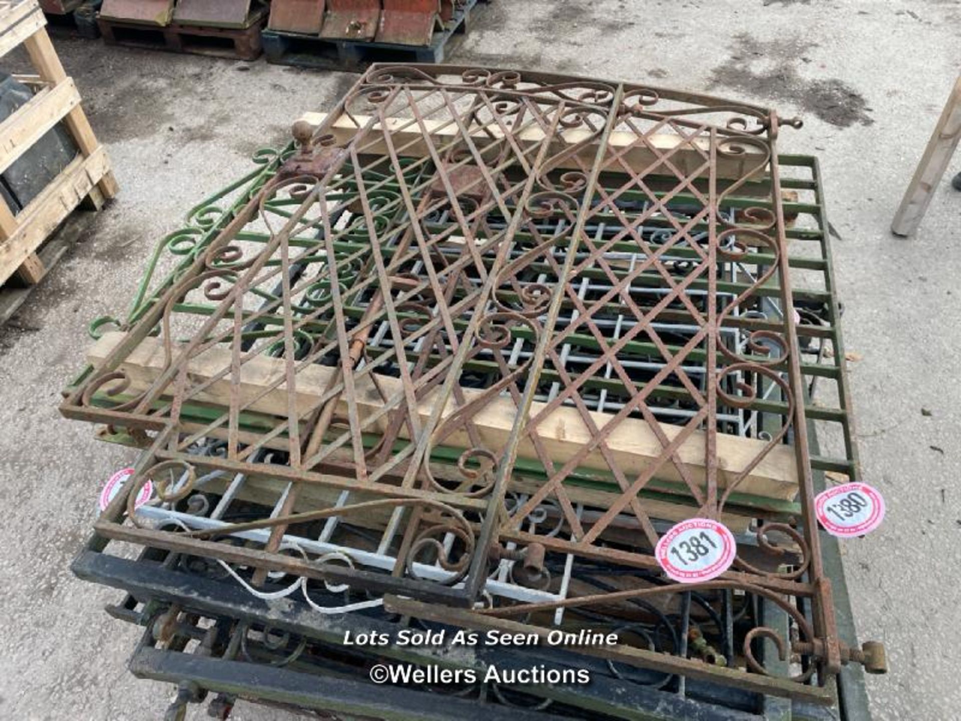 *A PAIR OF WROUGHT IRON GATES, 151CM (H) X 71.5CM (W) EACH