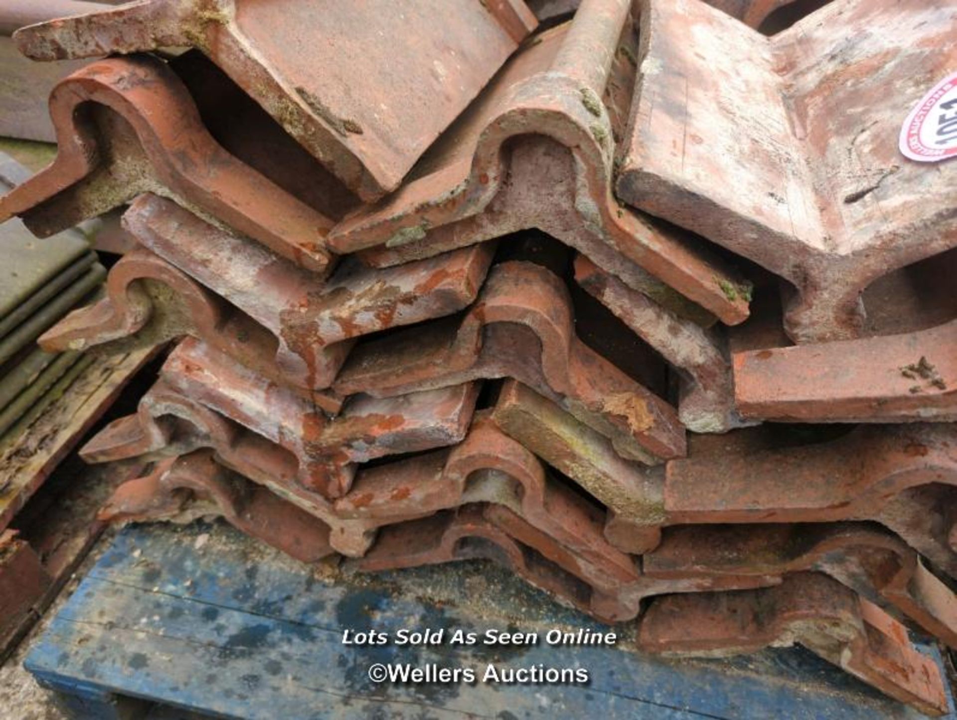 *APPROX X40 ROLL TOP RED RIDGE ROOF TILES, 50CM (L) - Image 2 of 2