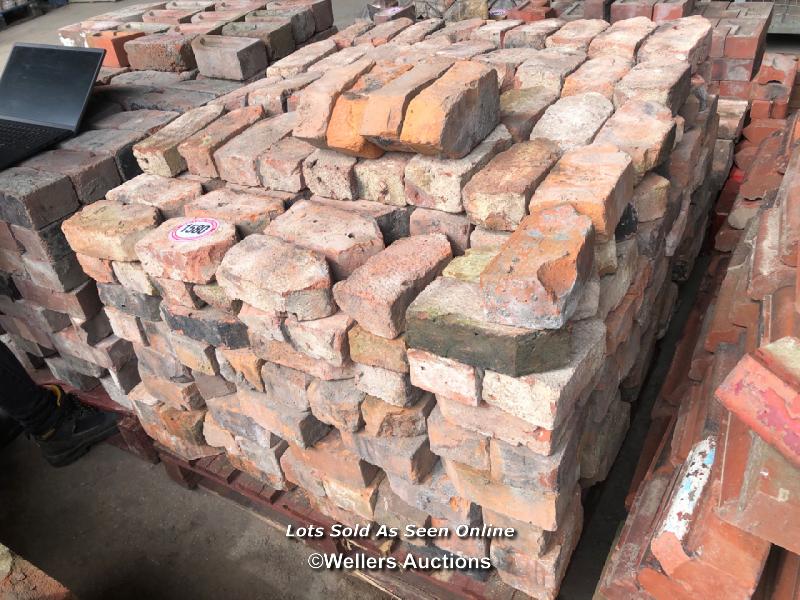 *APPROX X400 OLD PINCER BRICKS, 12CM (H) X 23CM (L) X 7CM (W) - Image 2 of 3