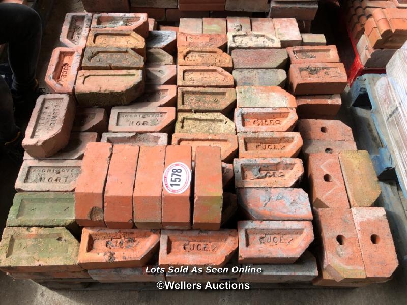 *APPROX X120 ANGLED WINDOW BRICKS, 23CM (L) X 10CM (H) X 8CM (W) - Image 2 of 5