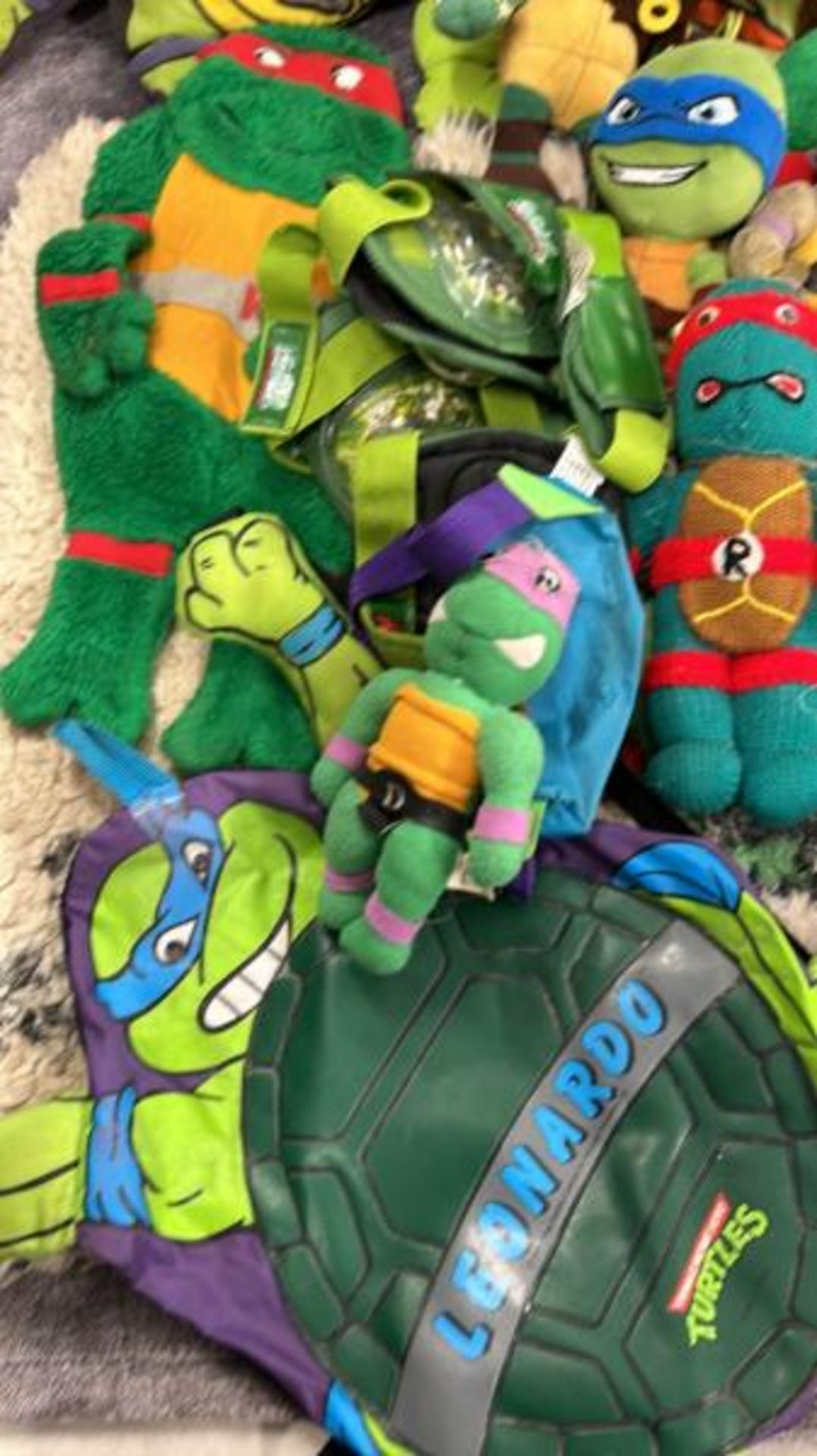 Teenage Mutant Hero Turtles soft toys, rug, rucksacks, bags and hot water bottles / AN41 - Image 6 of 8