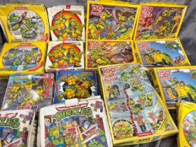 A group of Teenage Mutant Hero Turtles puzzles, all unchecked / AN44