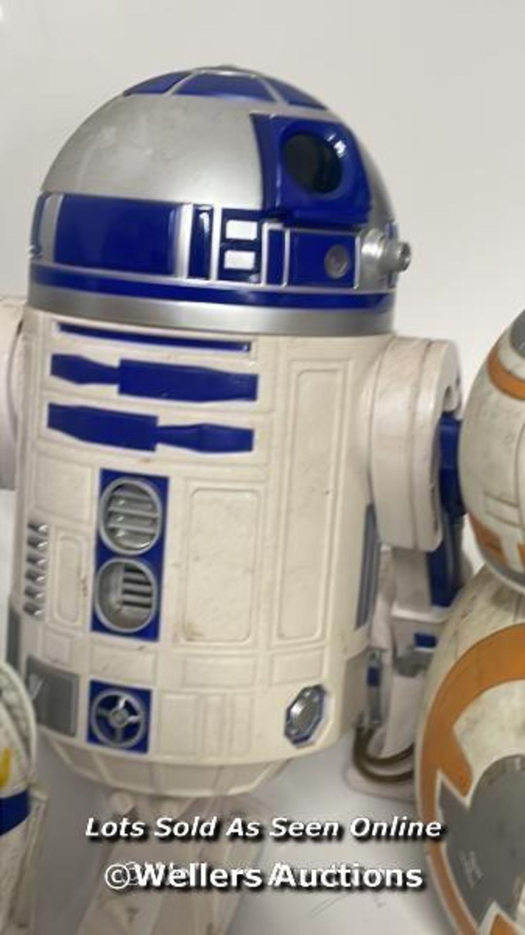 Star Wars toys to including anamatronic BB-8 and R2-D2, Build a Bear Captain Rex and Meerkat limited - Image 3 of 6