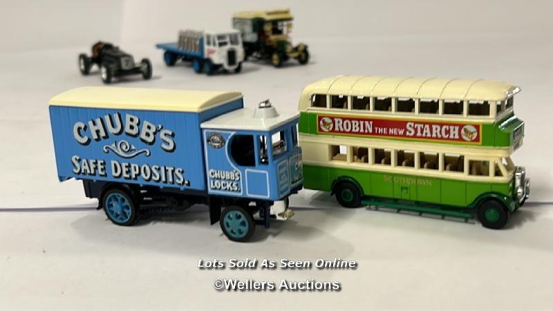 Assorted Matchbox models of Yesteryear vehicles including trucks, cars, bus, all unboxed in good - Image 7 of 9