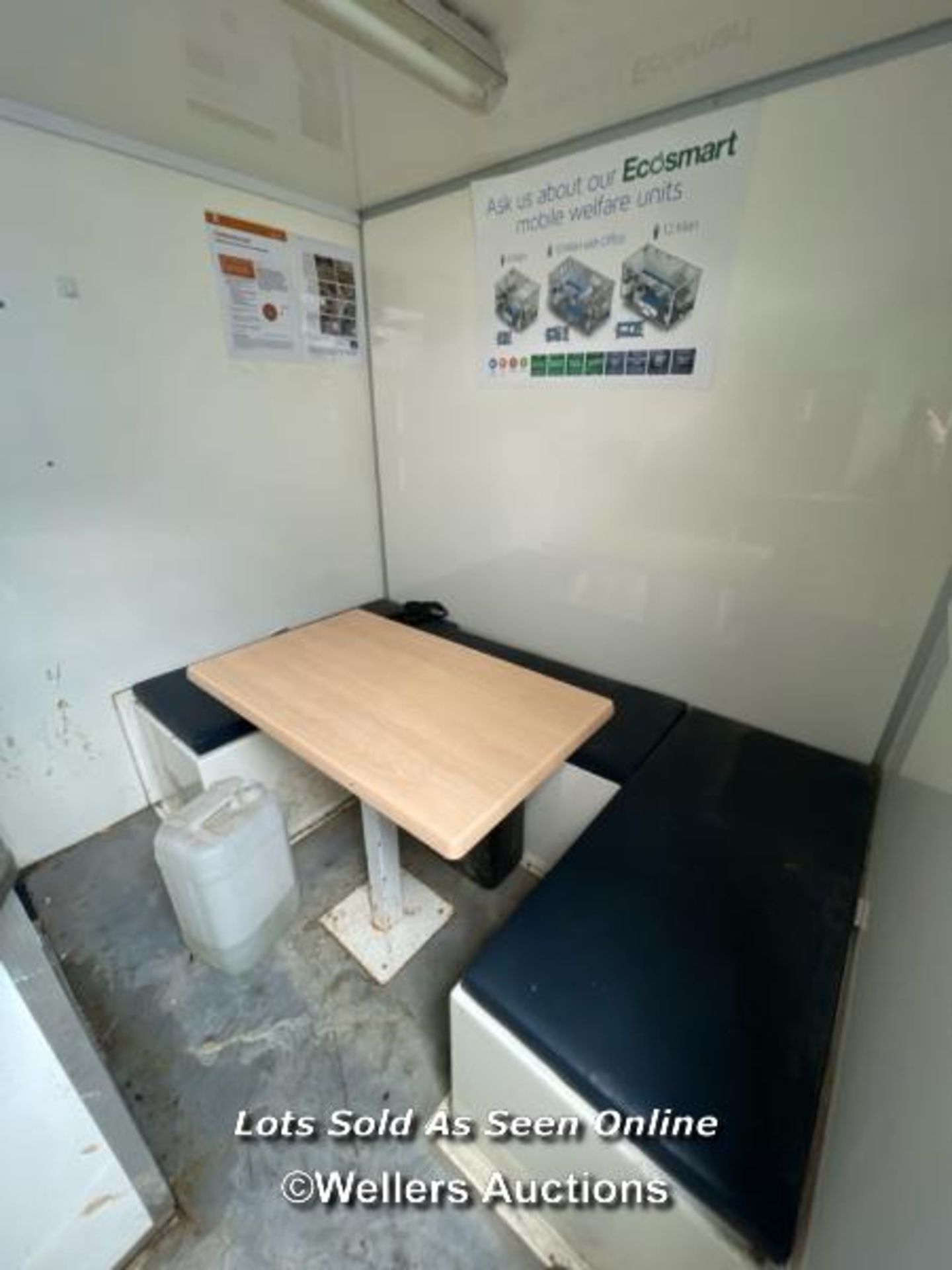 6 PERSON 12 X 7.5FT AJC EASY CABIN TOWABLE WELFARE UNIT, INCLUDES WASH BASIN, KETTLE, MICROWAVE, - Image 7 of 18