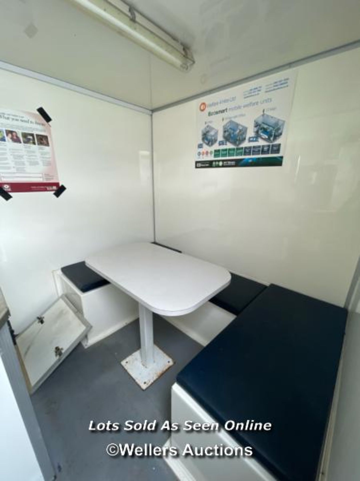 6 PERSON 12 X 7.5FT AJC EASY CABIN TOWABLE WELFARE UNIT, INCLUDES WASH BASIN, KETTLE, MICROWAVE, - Image 6 of 19