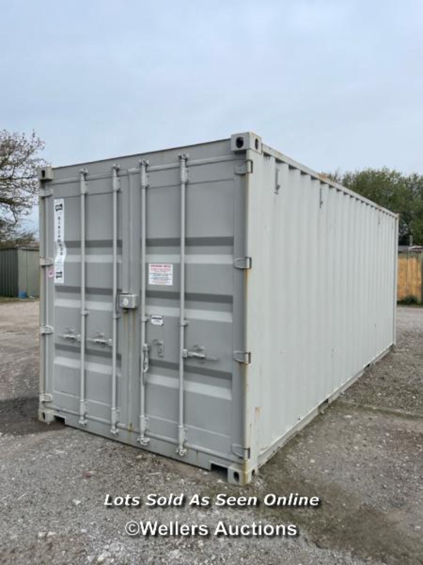 18' X 7' STEEL SHIPPING CONTAINER, 2.6M HIGH