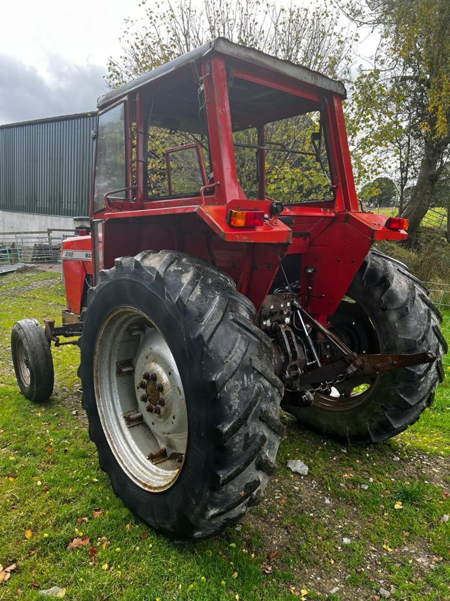 MASSEY FERGUSON 298 TRACTOR - Image 8 of 9