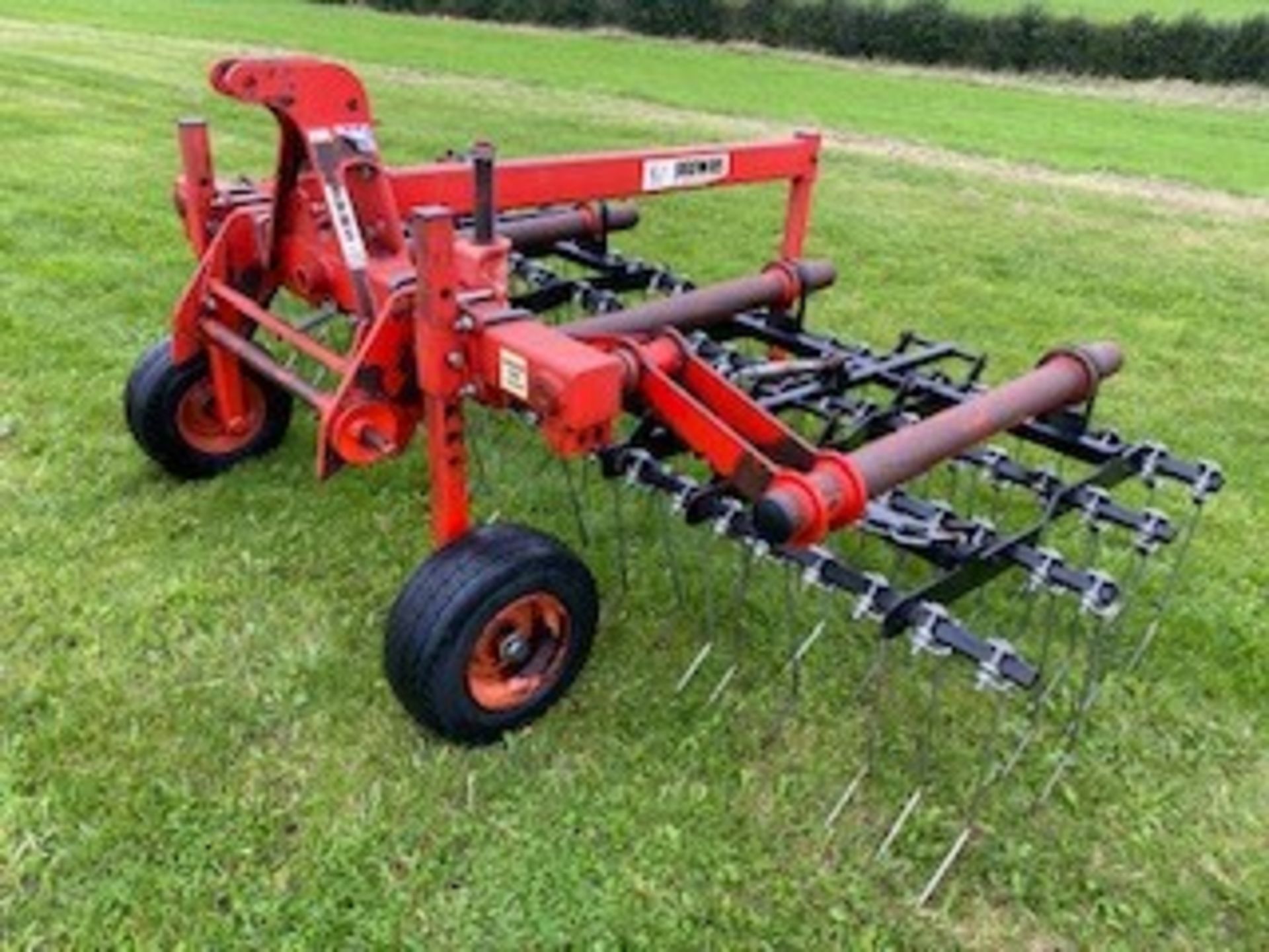 BROWNS 3m SPRING TINE GRASS HARROW - Bild 2 aus 4