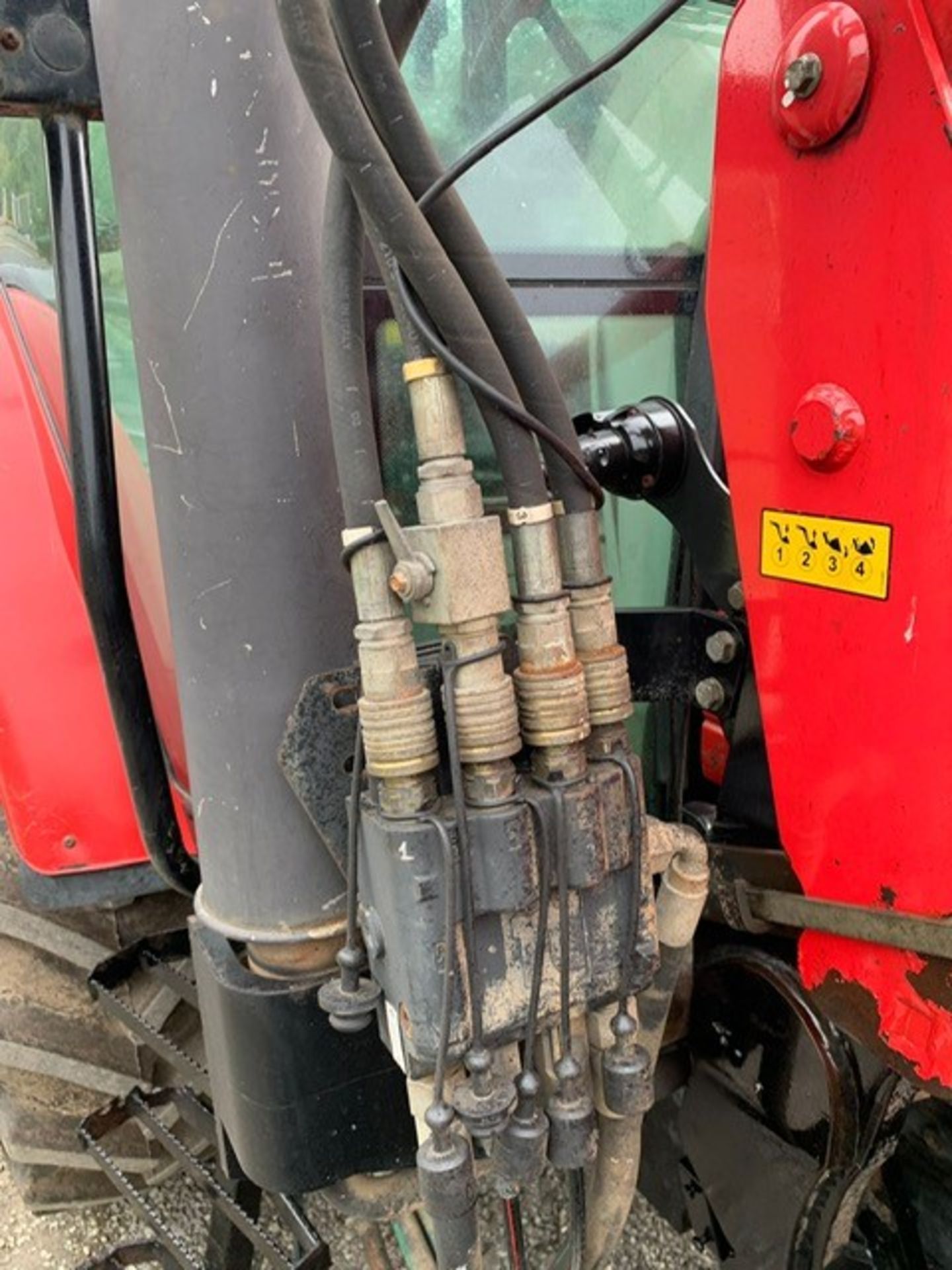 MASSEY FERGUSON 6455 LOADER TRACTOR - Image 16 of 17