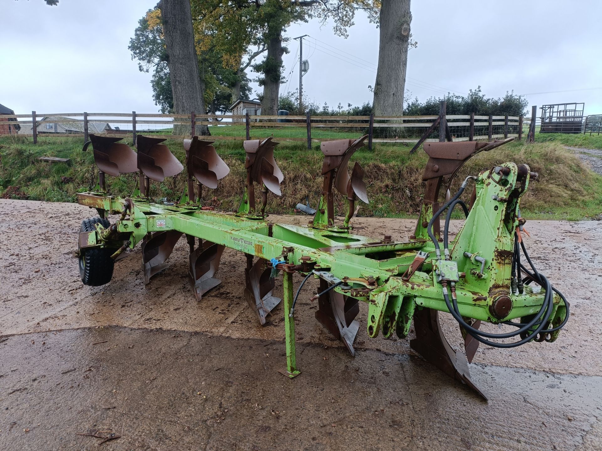 DOWDESWELL DP120 6 FURROW PLOUGH